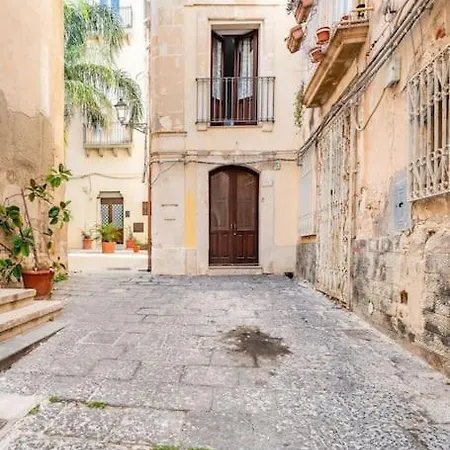 Tempio Di Apollo - Ortigia Con Veranda Privata * Syracuse